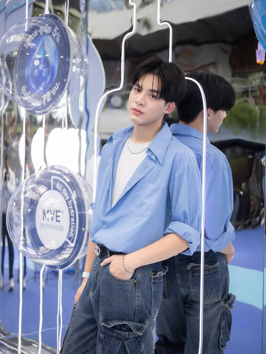 PpremeFam's tweet photo. 🗓️ 02 JUNE 2025
IG Post Update : ppreme.prt 

[  เพิ่มเติม 🤍🩵💙 ]

#ppremeprt // @ppremeprt https://t.co/M2viG1mF6C