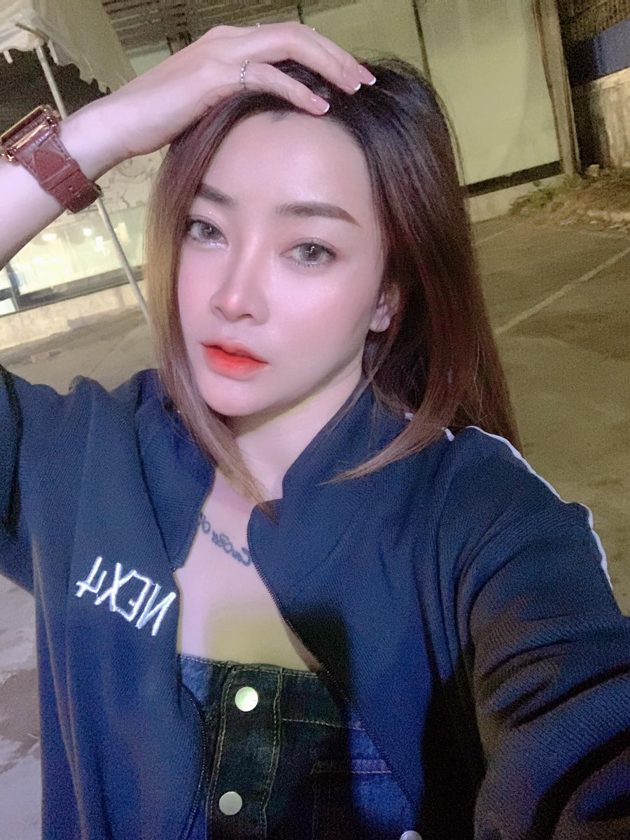 ชื่อครีมค่ะ 🧁 tweet media