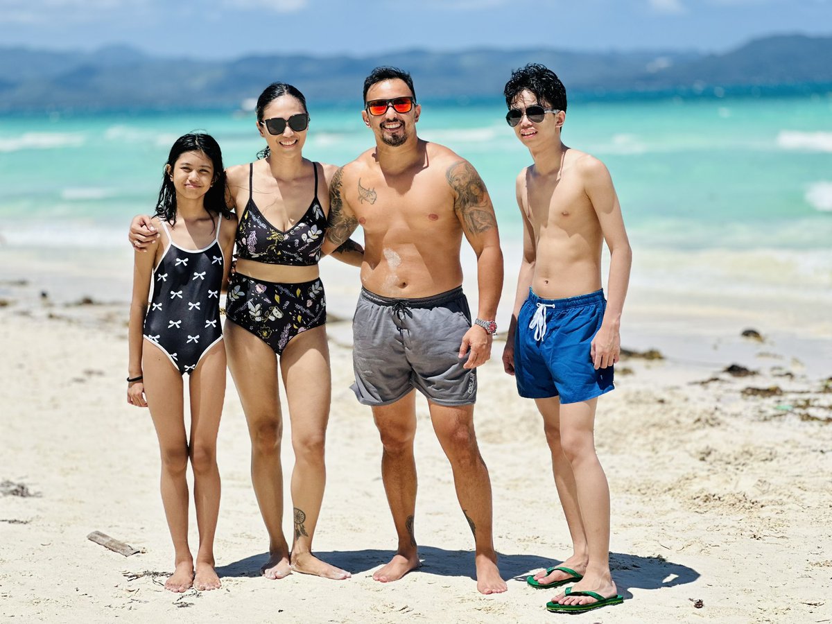 🌊🌊🌊☀️☀️☀️🌊🌊🌊