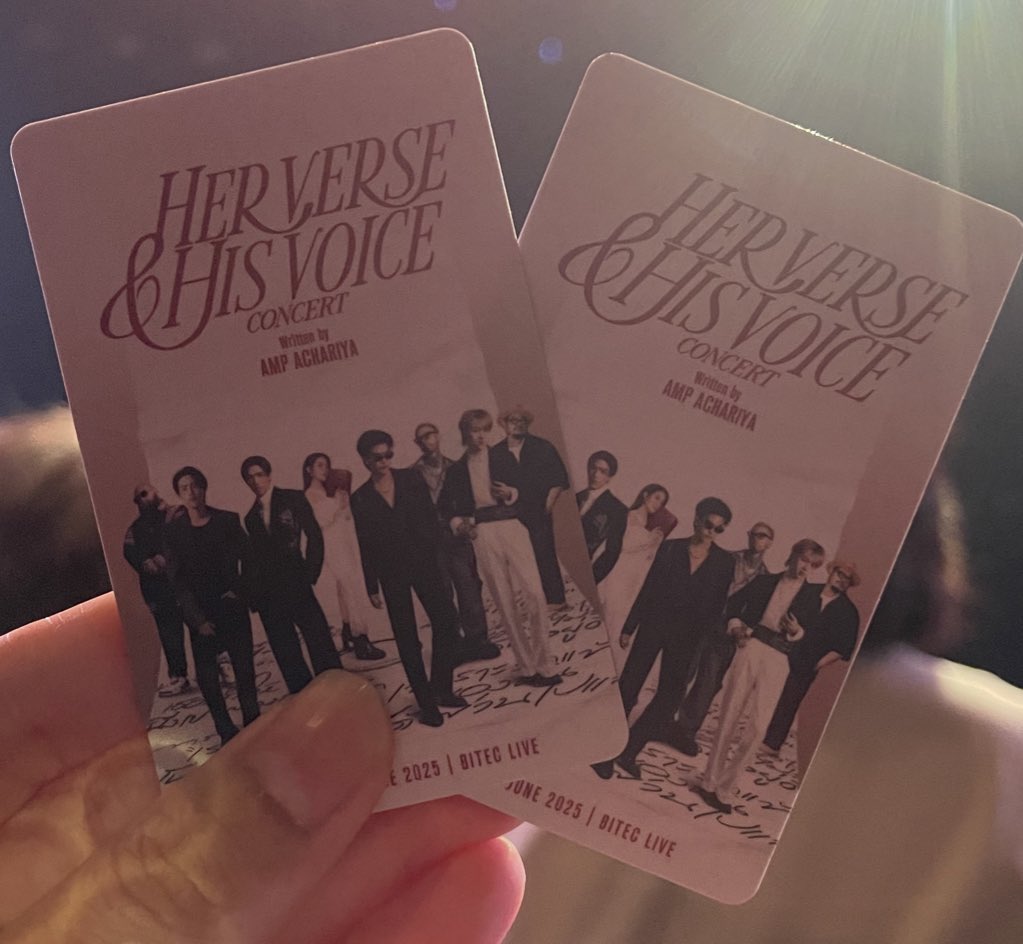 DestinyDyy's tweet photo. ขายบัตรแข็งงานคอน เผื่อคนสะสมค่ะ
ใบละ290 รวมส่ง 

#HERVERSEandHISVOICE 
#ตลาดนัดบกพพ
#ตลาดนัดบิวกิ้นพีพี https://t.co/yFjCvNevKF