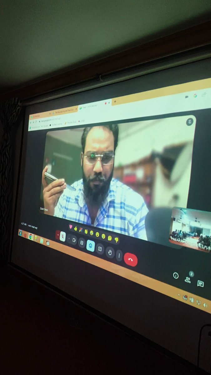 uba_iitpkd's tweet image. The  screening was followed by a thought-provoking interaction session, where  one of the directors, Sahil Valmiki, engaged with the audience online,  addressing their questions and sparking meaningful discussions.