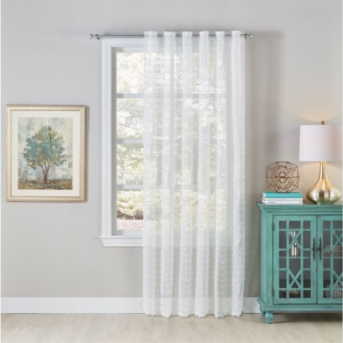 ShopTravisdavid's tweet image. Light, airy, and luxe 🪶
Cloud9 Design’s Mia Curtain Panel in ivory organza with a silver scatter print adds a touch of sparkle and softness to any room.
Shop now → travisdavid.com
#Cloud9Design #MiaCurtainPanel #LuxuryWindowTreatments #TravisdavidFinds #HomeDecor