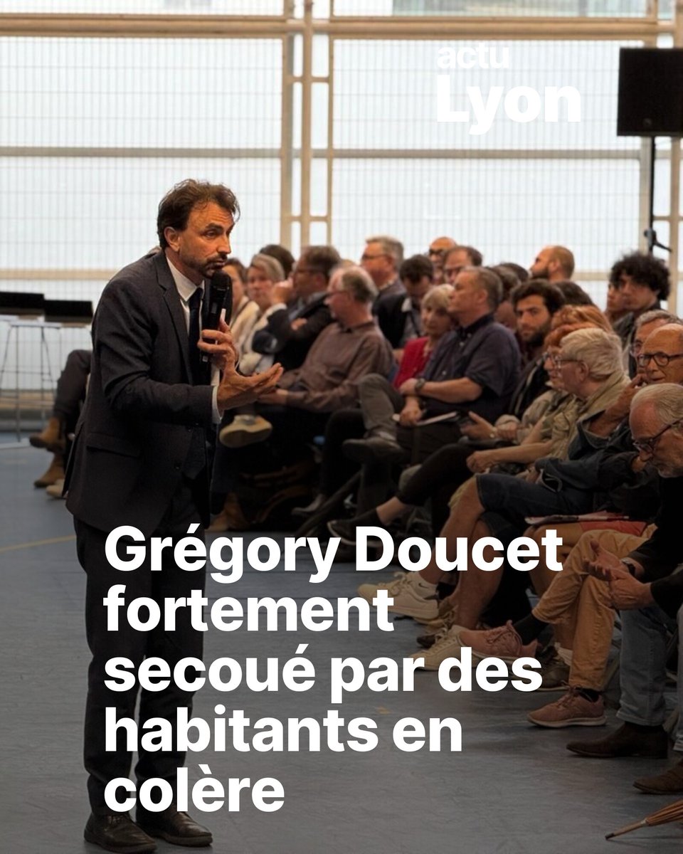 actufr_lyon's tweet image. Lyon. Insécurité, voitures.. Grégory Doucet fortement secoué par des habitants en colère lors de sa réunion bilan dans le 2e arrondissement
➡️ l.actu.fr/JeLi