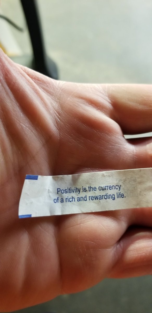 I found this yesterday on the sidewalk and forgot that I was going to post it😆. People throw away fortunes all the time. The prepared keep an eye out for opportunities and stay positive about it.