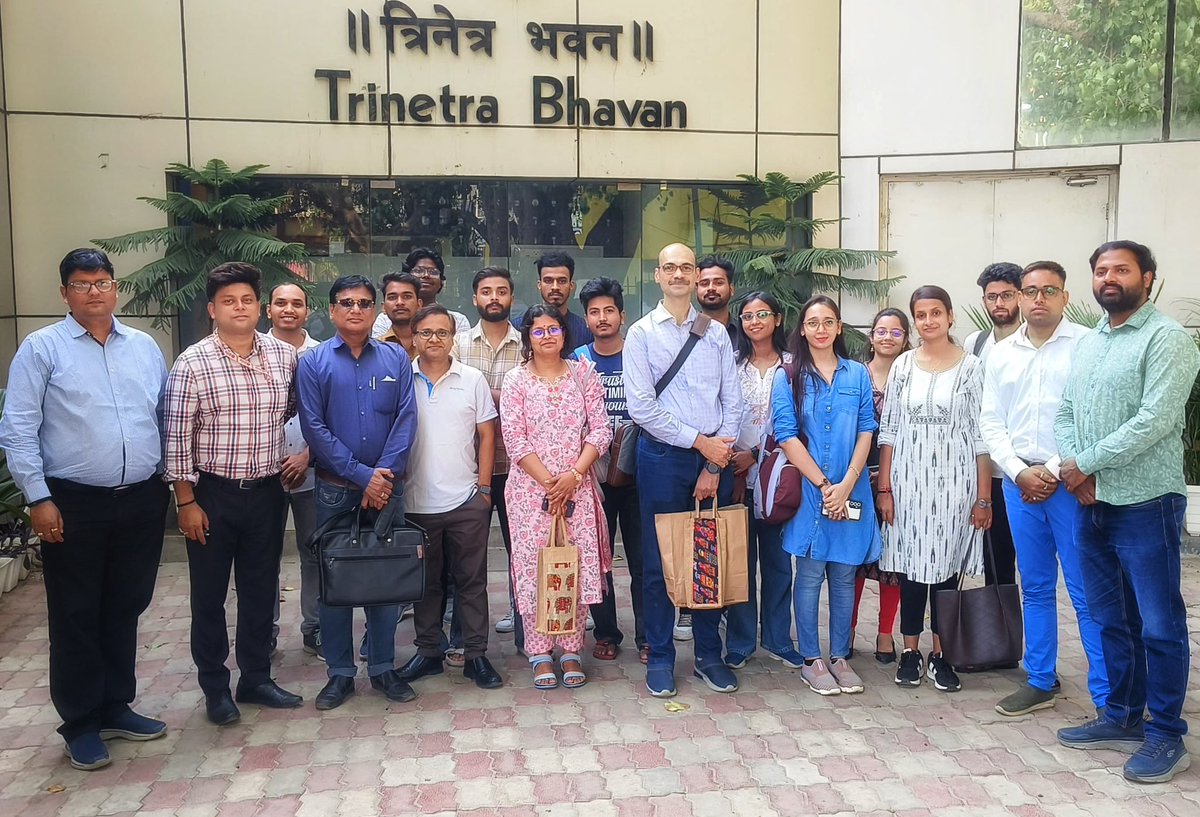 Varanasi Smart City tweet media