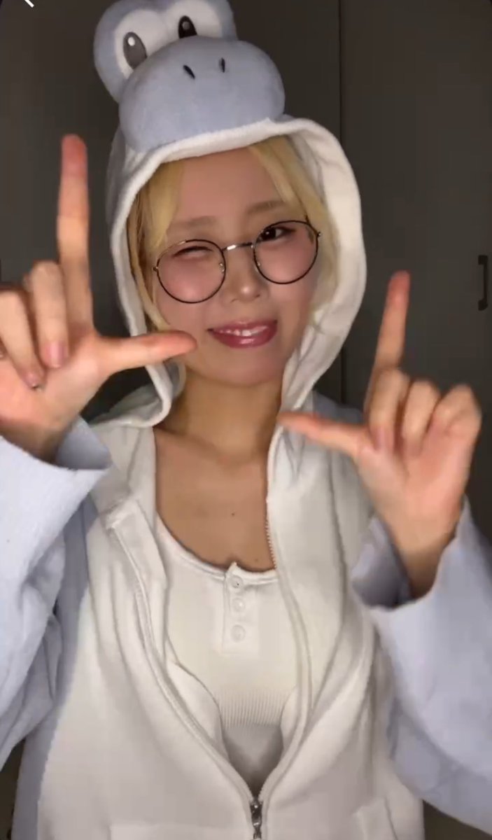 39tmy's tweet image. 陰キャな女子が頑張ってループ動画撮ってみた💗#無限ループ #loopchallenge #流行り
youtube.com/shorts/luPrSUw…