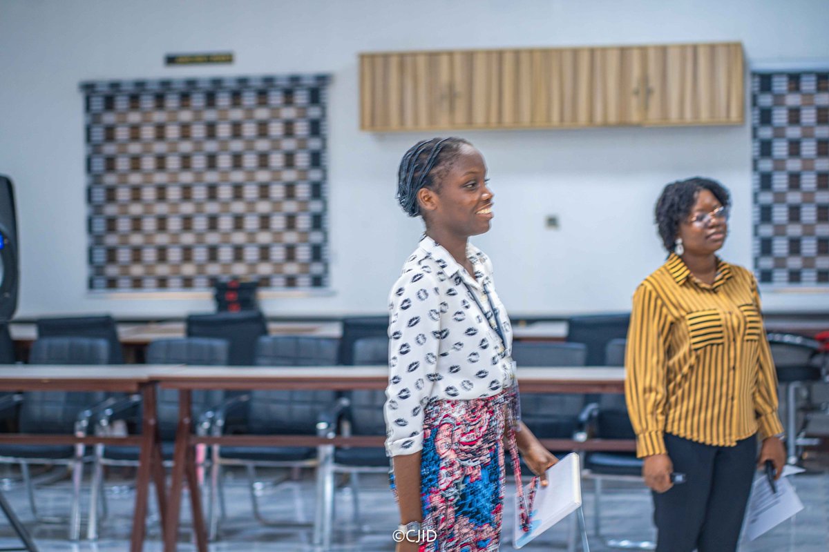 CampusReporter (@campreporterafr) on Twitter photo Day 2 of the Campus Journalism Clinic at <a href="/UnilagNigeria/">University of Lagos</a> kicked off with a recap session, where participants shared key takeaways from Day 1.
A student, <a href="/se_kistune/">Balogun Iretomiwa</a>, shared that the session on investigative journalism helped her understand the difference between public interest Day 2 of the Campus Journalism Clinic at <a href="/UnilagNigeria/">University of Lagos</a> kicked off with a recap session, where participants shared key takeaways from Day 1.
A student, <a href="/se_kistune/">Balogun Iretomiwa</a>, shared that the session on investigative journalism helped her understand the difference between public interest