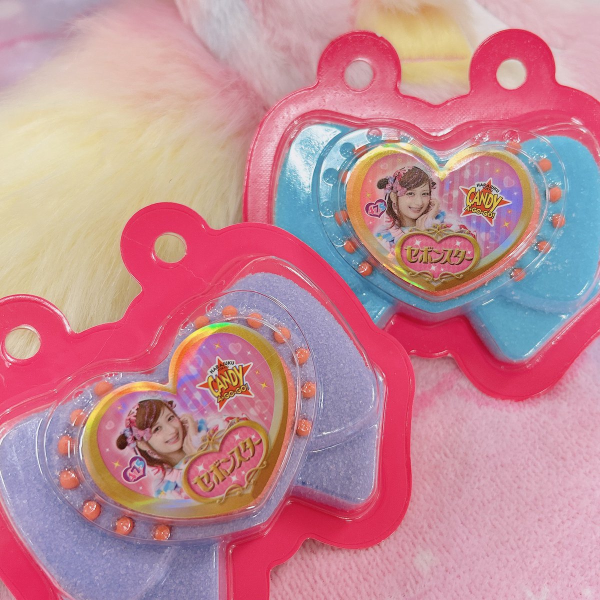 MERRYBEANS86's tweet photo. しなこちゃんプロデュースのセ���ンスターマシュマロが入荷しま🦄💖パープル(グレープ味)とブルー(メロン味)の2種類です✨パッケージの穴にリボンを通せば本物のセボンスターのように…💖可愛いリボンもつけてしなこちゃんとお揃いにしてみてね🫶
#しなこちゃん #セボンスター #メリービーンズ #マーゴ https://t.co/d6tALJ05vG