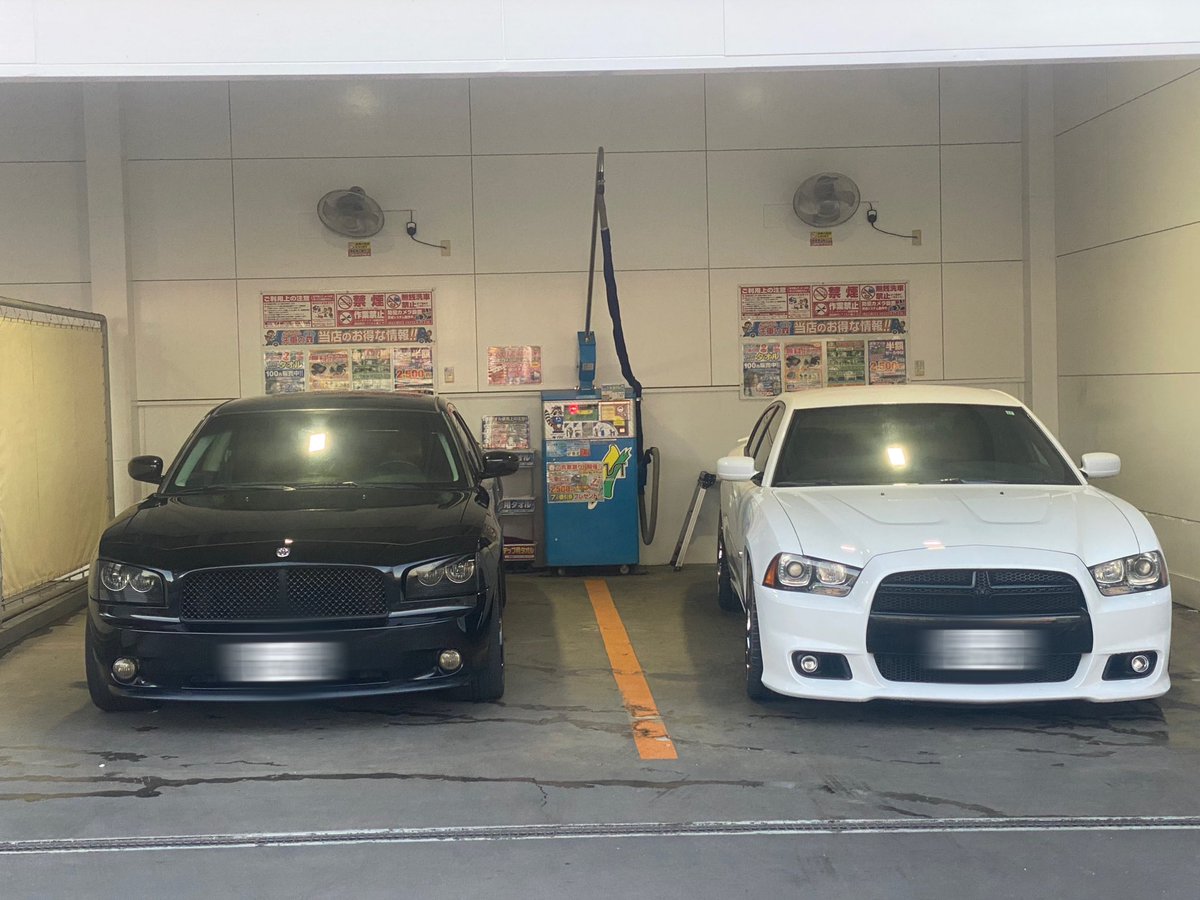kohe_mo's tweet photo. #ダッジ
#DODGE
#チャージャー
#CHARGER https://t.co/7UCTz2Hurv