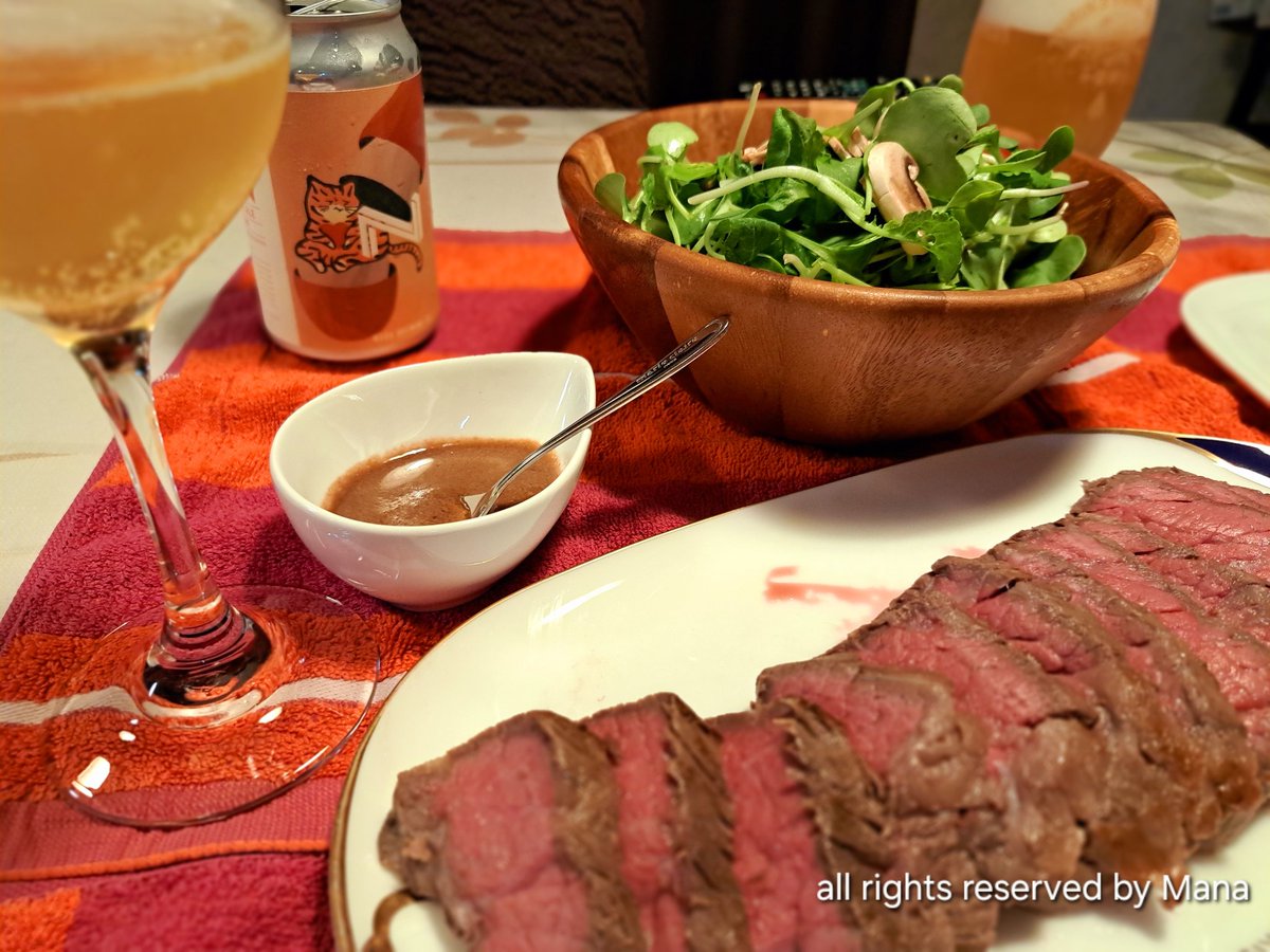 Maria_ma_magda's tweet image. 毎日がスペシャル🎉
リストランテMana特製ローストビーフ×クラフトビール

#乾杯 
#奈良醸造 #FUNCTION #HOiSUM