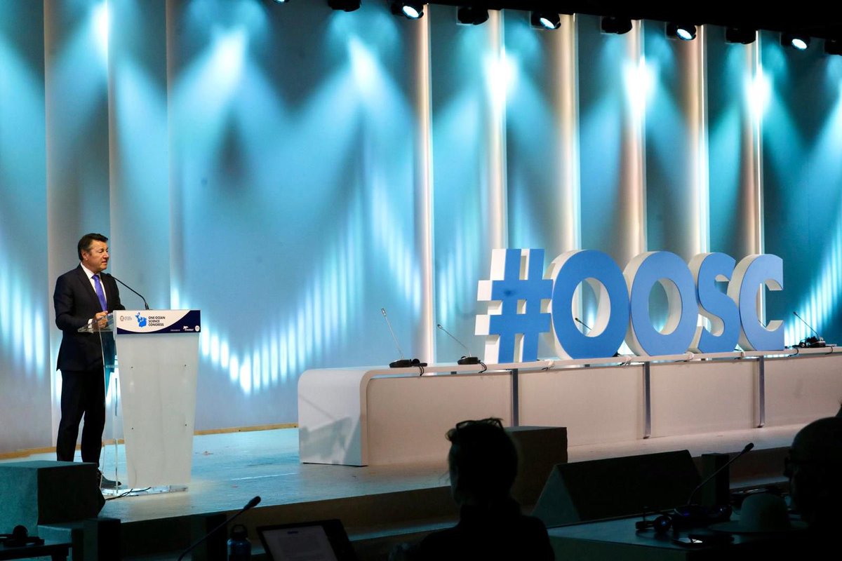 Ce qui commence aujourd’hui à Nice est historique. C’est la première fois que vont se dérouler en même temps un Congrès des scientifiques, un Forum sur l’économie et la finance bleue à Monaco, un Sommet des maires, gouverneurs et représentants de territoires littoraux, et une