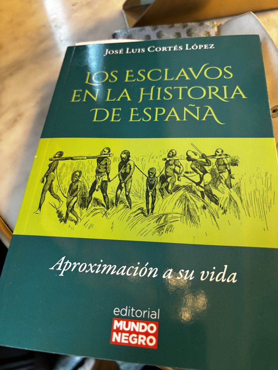 Durante esta semana se está celebrando la #FeriadelLibrodeValladolid. Y, como en años anteriores, nos hemos pasado por el stan de <a href="/edimune/">MUNDO NEGRO - Combonianos</a> para adquirir nuevas publicaciones que poseería consultar en nuestra biblioteca.