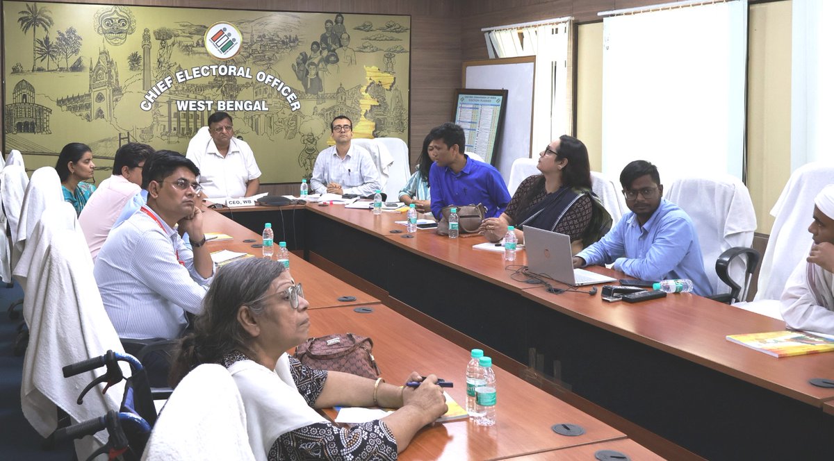 CEO West Bengal along with Addl. CEO &amp; Dy. CEO , State PWD Icon, Transgender Icon, Senior Officers of different departments, members of NGOs  participated in the State Level Committee for Accessible Election (SSCAE) held on today at CEO Office.
#AccessableElection
<a href="/ECISVEEP/">Election Commission of India</a>