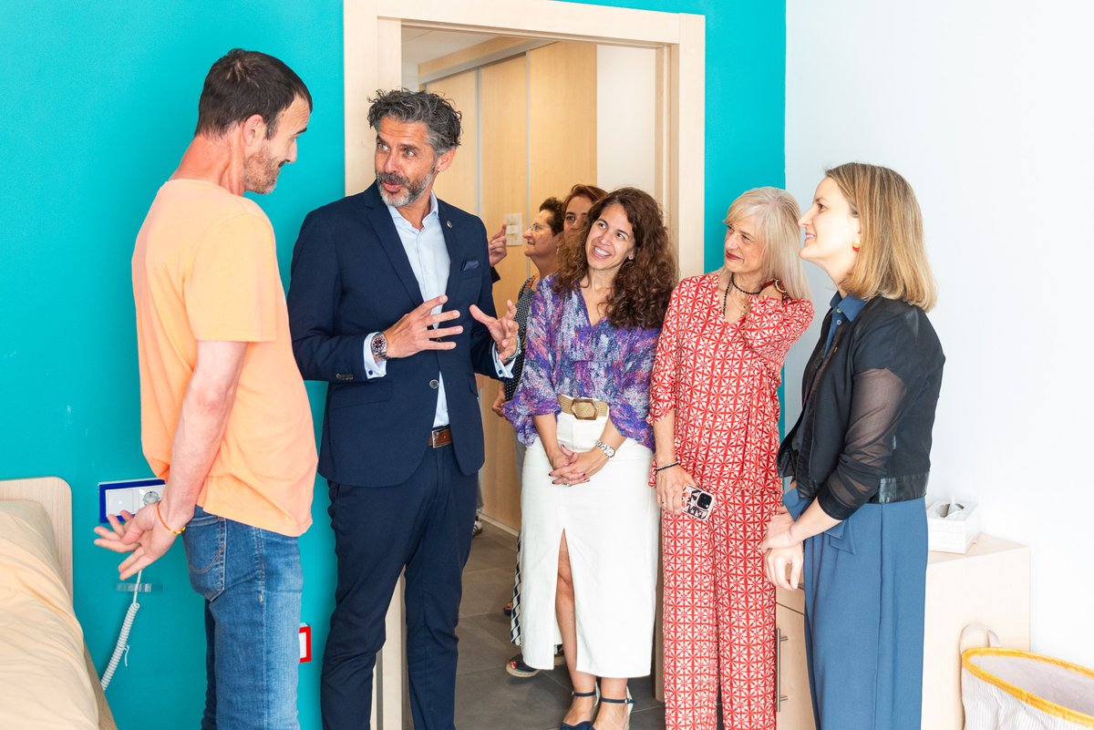 Inauguració oficial de la Llar-Residència Joan Bertran! 🏡

Ahir vam viure una jornada molt especial amb la inauguració oficial de la Llar-Residència, un espai que ofereix una vida independent i inclusiva a 12 persones amb discapacitat intel·lectual.⁣