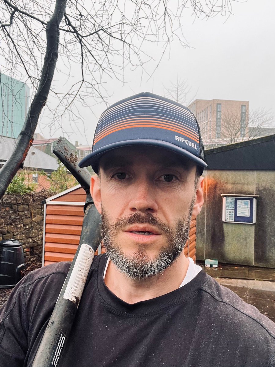 Cofrestrodd Hayley fel gwirfoddolwr ar ôl defnyddio gwasanaethau The Wallich. Dechreuodd Dave wirfoddoli ar ôl cael problemau iechyd ac mae nawr yn  gweithio’n amser llawn gyda The Wallich. 
 
Beth fydd eich stori chi? thewallich.com/volunteer/
 
#WythnosGwirfoddolwyr