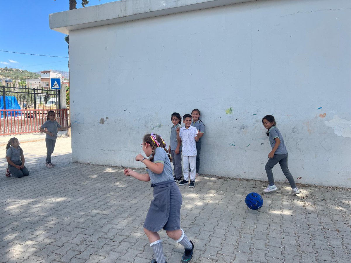 MutYaprak's tweet photo. ÇEDES Projesi Okulumuz Etkinlikleri @Yusuf__Tekin @fazilet_durmus @erddlk33 @mut_mem https://t.co/gJiYblwY8U