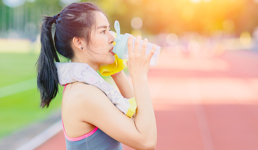 Electrolytes keep you hydrated, fuel your muscles, and support energy. 💧 Hitting the gym or looking for a boost? Find out which type works best for you! 👉 

iherb.com/blog/types-of-…