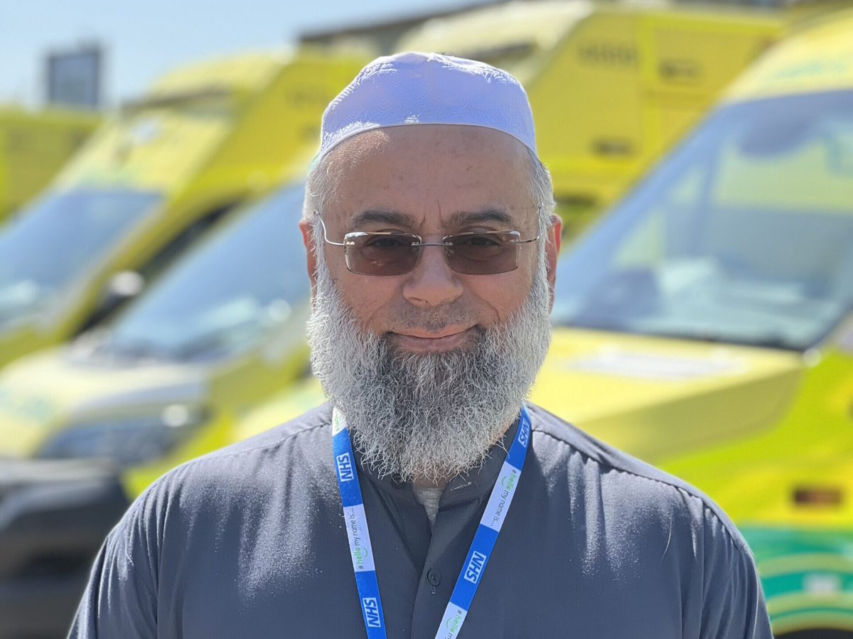 Support doesn’t always wear a uniform 💞 

Our chaplains provide comfort, compassion &amp; a listening ear to staff &amp; patients alike. Say hello to our Muslim Chaplain, Imam Mohammed Asad. 

Find out more about our chaplains ➡️ow.ly/fYKF50VZgH9 #volunteersweek