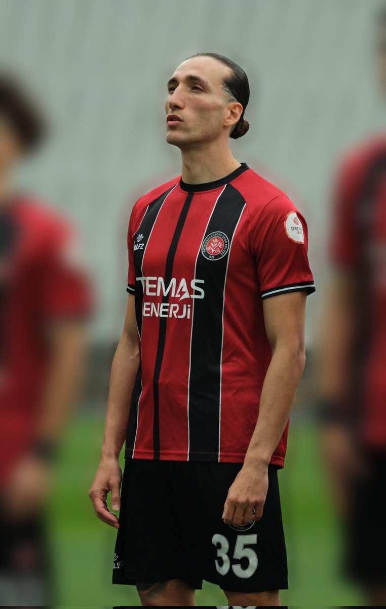 Rıdvan Atakan Çankaya 2 Yıl Daha Bizimle!

Kulübümüz, 2024/2025 sezonunda formamızı başarıyla giyen futbolcumuz Rıdvan Atakan Çankaya ile 2 yıllık yeni sözleşme imzalamıştır.