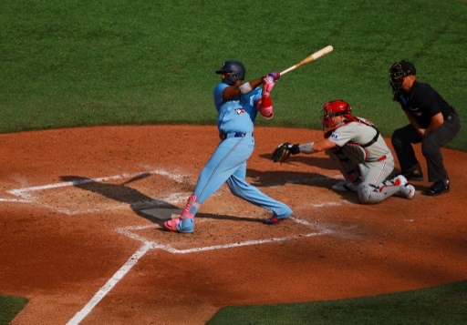 ⚾ Phillies vs Blue Jays

Phillies’ Bryce Harper Expected to Return to Lineup today against the Blue Jays at Rogers Centre in Toronto, ON.

Prediction: ow.ly/yIXS50W2kuC

#MLB #sportsbetting #picks #MLBpicks #parlay #props