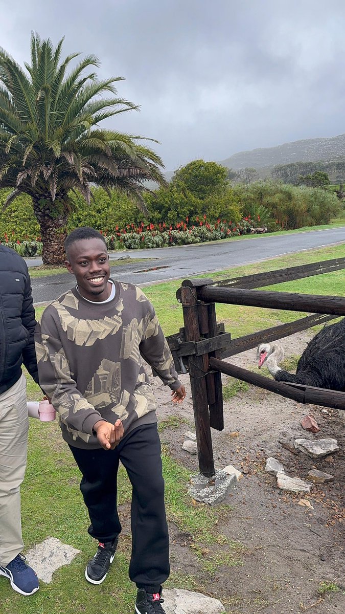 jeff_okoli's tweet photo. South Africa’s been good to us. #techretreat #workation https://t.co/xeW1JKKTGu