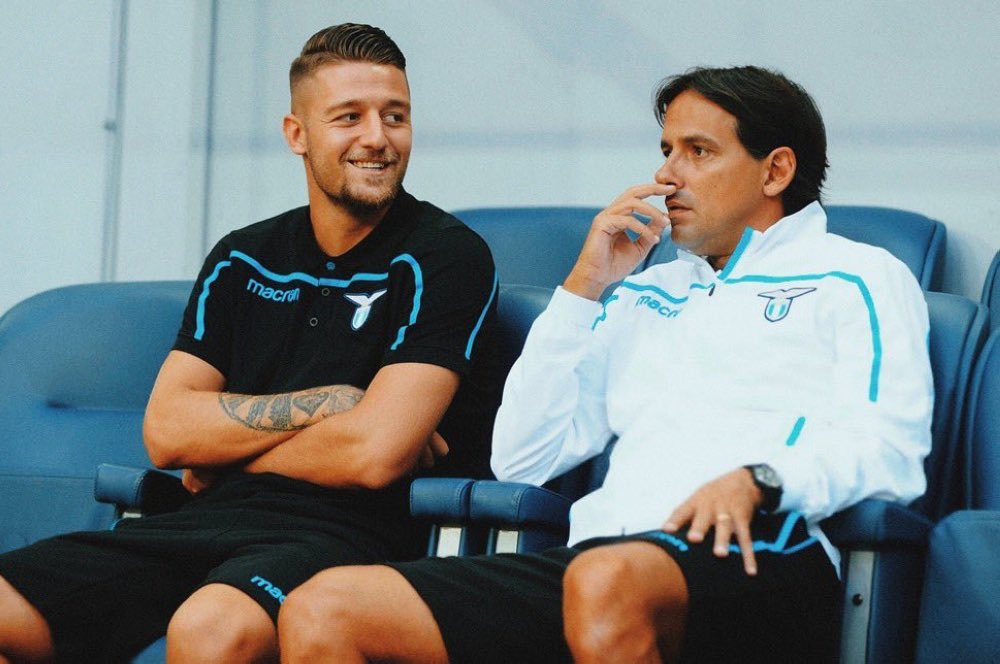 1SMi_'s tweet photo. مرة اخرى سويًا في الهلال يارفاق!😱😱💙💙💙💙💙 https://t.co/13OXP2h4iC