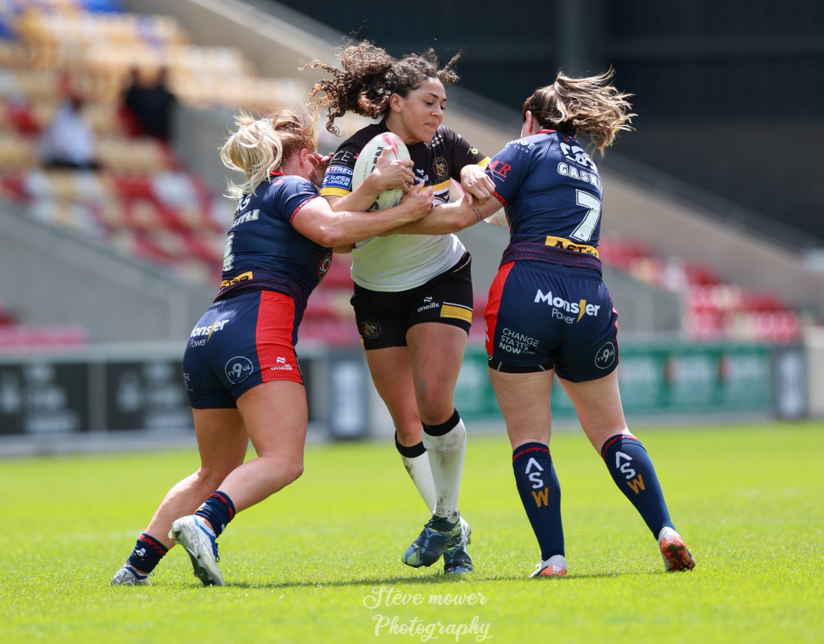 images from <a href="/YorkValkyrie/">York RLFC Valkyrie</a> v <a href="/Saints1890/">St.Helens R.F.C.</a>