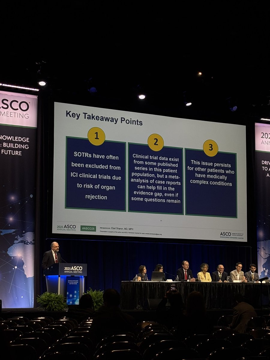 Oncdevelopments's tweet image. Highlights from an interesting panel from yesterday led by Dr. Elez (Vall d’Hebron) and Dr. Spencer (NYU Langone).
IO in solid organ transplant recipients, effect of time-of-day for combo immuno-chemotherapy in advanced NSCLC, ultra low-dose IO in solid tumors, and more. #ASCO25