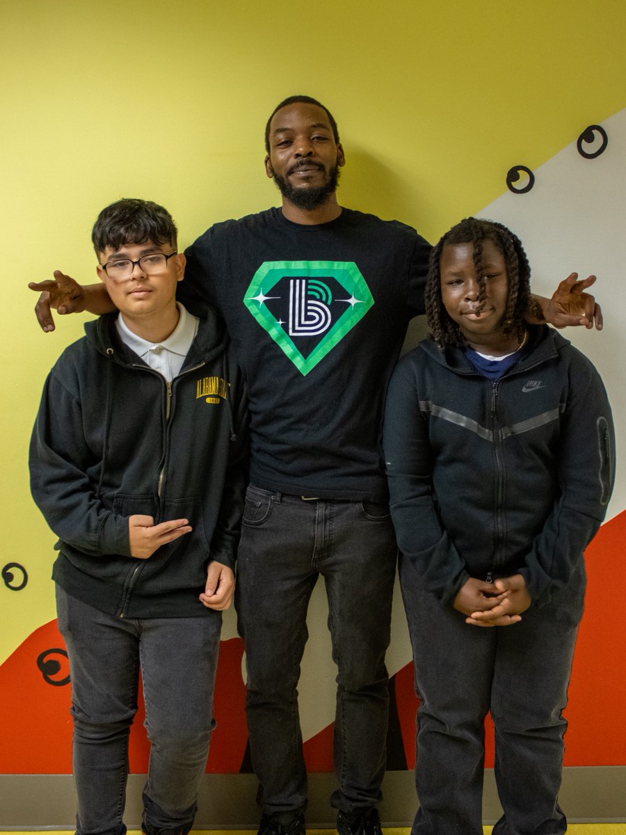 We’re proud to share that Nilmar and Kristopher, two students in our Level Up program at Jean Childs Young Middle School, graduated as valedictorian and salutatorian! Behind these achievements are mentors, like Sr. Lead Mentor Mr. Tilley, who showed up and believed in them.🎓💚