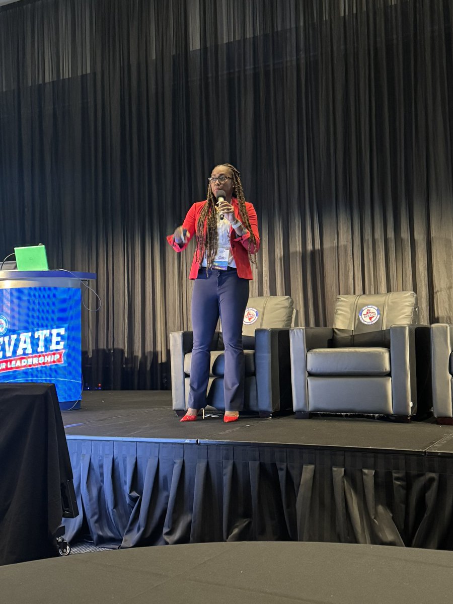 Kevin Pitts (@kpitts724) on Twitter photo Learning from one of the best and lucky enough to call her a friend <a href="/Dr_CNKiser/">Chivonne Kiser, Ed.D</a> #THSADAstateconference Learning from one of the best and lucky enough to call her a friend <a href="/Dr_CNKiser/">Chivonne Kiser, Ed.D</a> #THSADAstateconference
