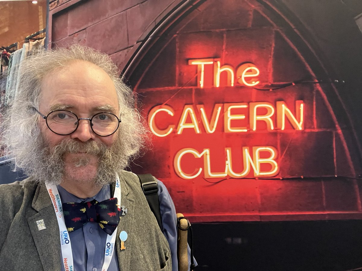 Yes - I am wearing a tie! British Society for the History of Radiology #UKIO2025