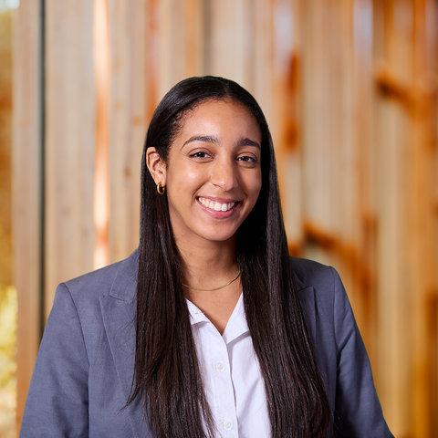 bsosumd's tweet image. Congrats to alumna Leila Dawson, named as a prestigious Knight-Hennessy scholar! go.umd.edu/bsosleiladawson
