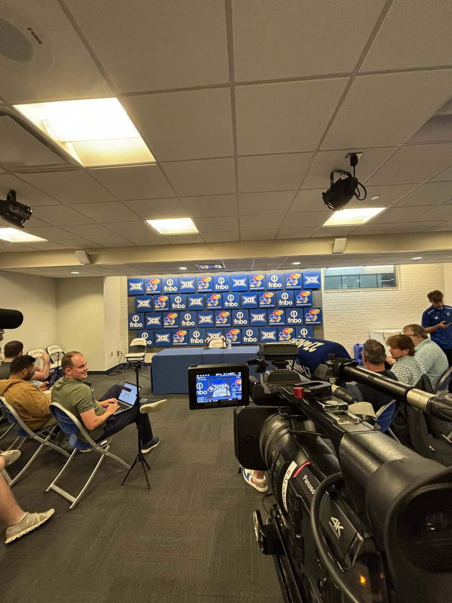 Caroline Soro (@caroline_soro) on Twitter photo Oh yeah, we’re talking college hoops in June
<a href="/KUWBball/">Kansas Women's Basketball</a> players + Coach Schneider
<a href="/KUHoops/">Kansas Men’s Basketball</a> players + Coach Self
Tune in to <a href="/KSNTSports/">KSNT 27 Sports</a> tonight Oh yeah, we’re talking college hoops in June
<a href="/KUWBball/">Kansas Women's Basketball</a> players + Coach Schneider
<a href="/KUHoops/">Kansas Men’s Basketball</a> players + Coach Self
Tune in to <a href="/KSNTSports/">KSNT 27 Sports</a> tonight