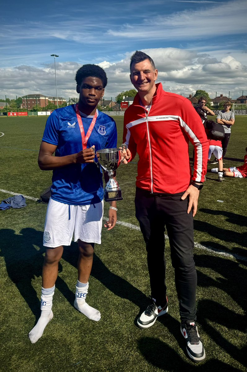 <a href="/LFCFoundation/">LFC Foundation</a> hosted the inaugural Tackling Food Poverty Football Tournament with <a href="/EITC/">Everton in the Community</a>
<a href="/MU_Foundation/">Manchester United Foundation</a> <a href="/BCFC_Foundation/">Birmingham City Foundation</a>
<a href="/Foundation_WAFC/">Wrexham AFC Foundation</a>
<a href="/AcadCulArts/">Royal Academy of Culinary Arts</a> chef James cooked an amazing BBQ with food donated by <a href="/LidIGB/">Lidiane Bandeira</a> <a href="/sainsburys/">Sainsbury's</a> <a href="/IcelandFoods/">Iceland Foods ❄️</a> <a href="/marksandspencer/">M&S</a>
<a href="/CountryFoodTr/">The Country Food Trust</a> ⚽️❤️🌎🥘