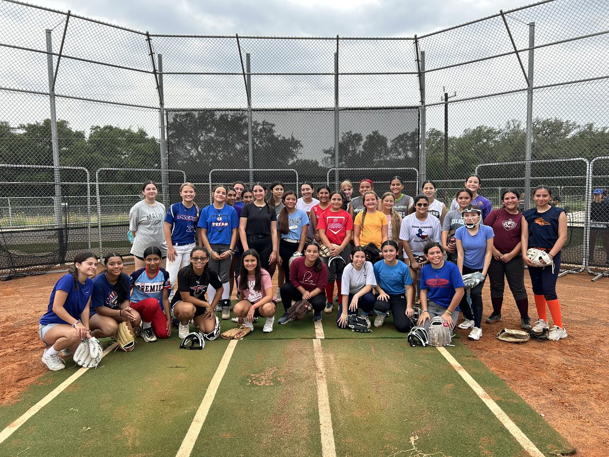 Great 1st day of camp!! #cats 🥎🐾