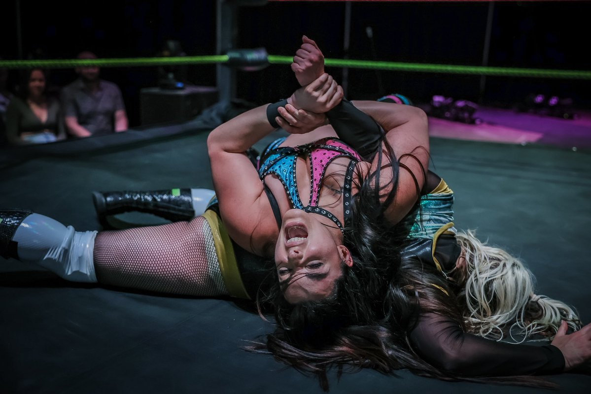 The Virtuosa (@deonnapurrazzo) on Twitter photo The calm before the storm.
Thanks for having me, <a href="/LoveWrestlingCA/">Love Wrestling || Love Pro Wrestling</a>.
#Virtuosa 👁️ The calm before the storm.
Thanks for having me, <a href="/LoveWrestlingCA/">Love Wrestling || Love Pro Wrestling</a>.
#Virtuosa 👁️