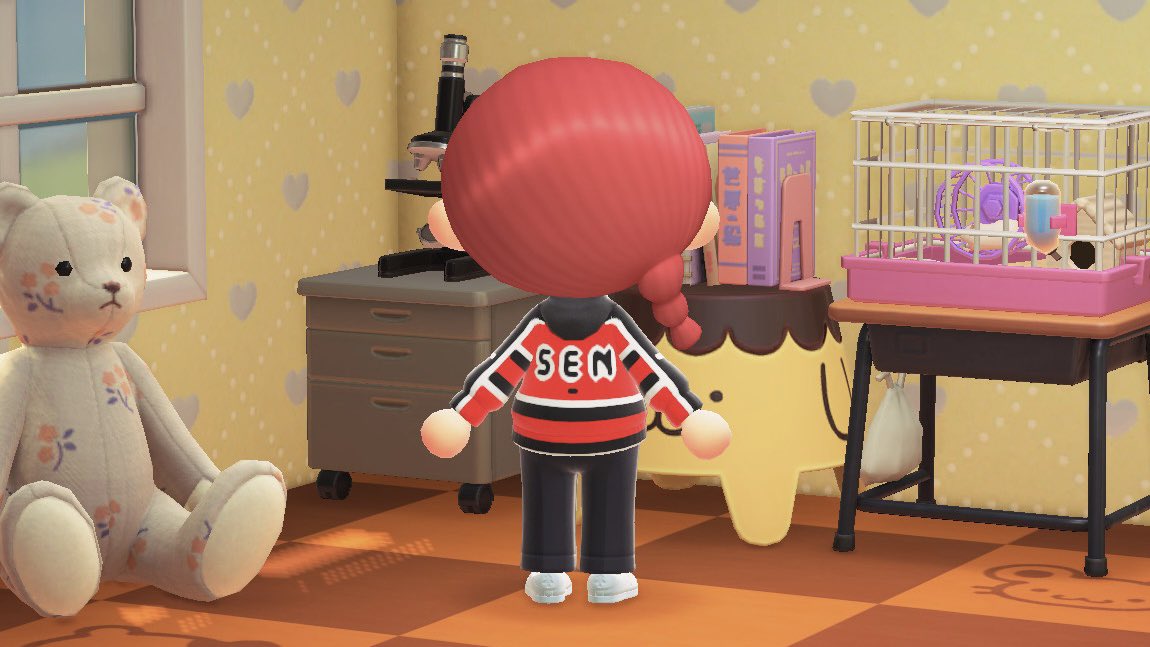 this time i offer u SEN Masters Toronto Hockey Jersey with hoodie in animal crossing ٩(ˊᗜˋ*)و