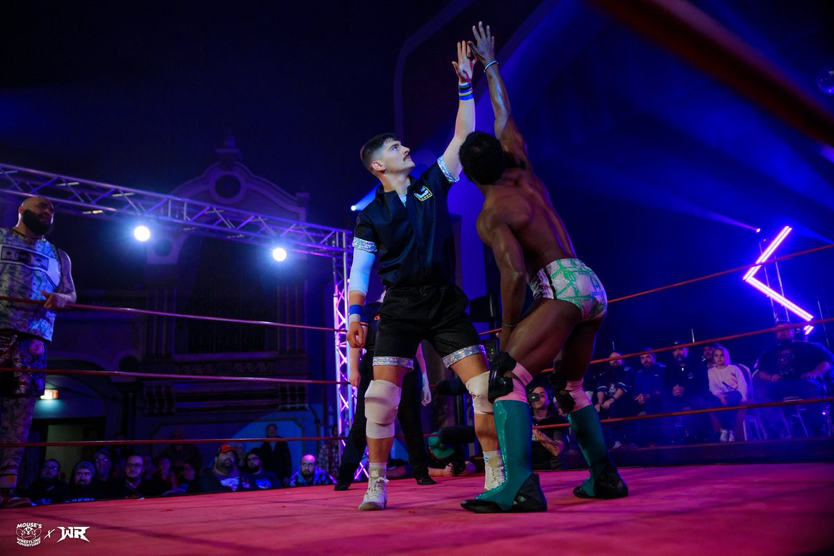 TheBrentOakley's tweet image. Today officially marks my 6 year wrestling anniversary.

Forever grateful I didn’t give up or quit on myself when times were tough and it lead to my dream job.

I love you professional wrestling ❤️