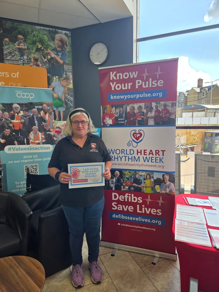 How great is this photo of our supporter with their pledge card from yesterday's #KnowYourPulse event in Chipping Norton, UK?! It is not too late to pledge your support of individuals with heart rhythm disorders. Learn how: loom.ly/r__gnqo

#WHRW2025 #Syncope
