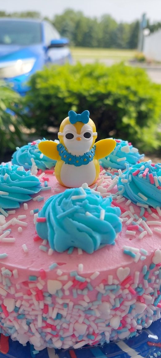 $pengu <a href="/pudgypenguins/">Pudgy Penguins</a>  celebration of the little pudgy friends! Always a delicious treat!