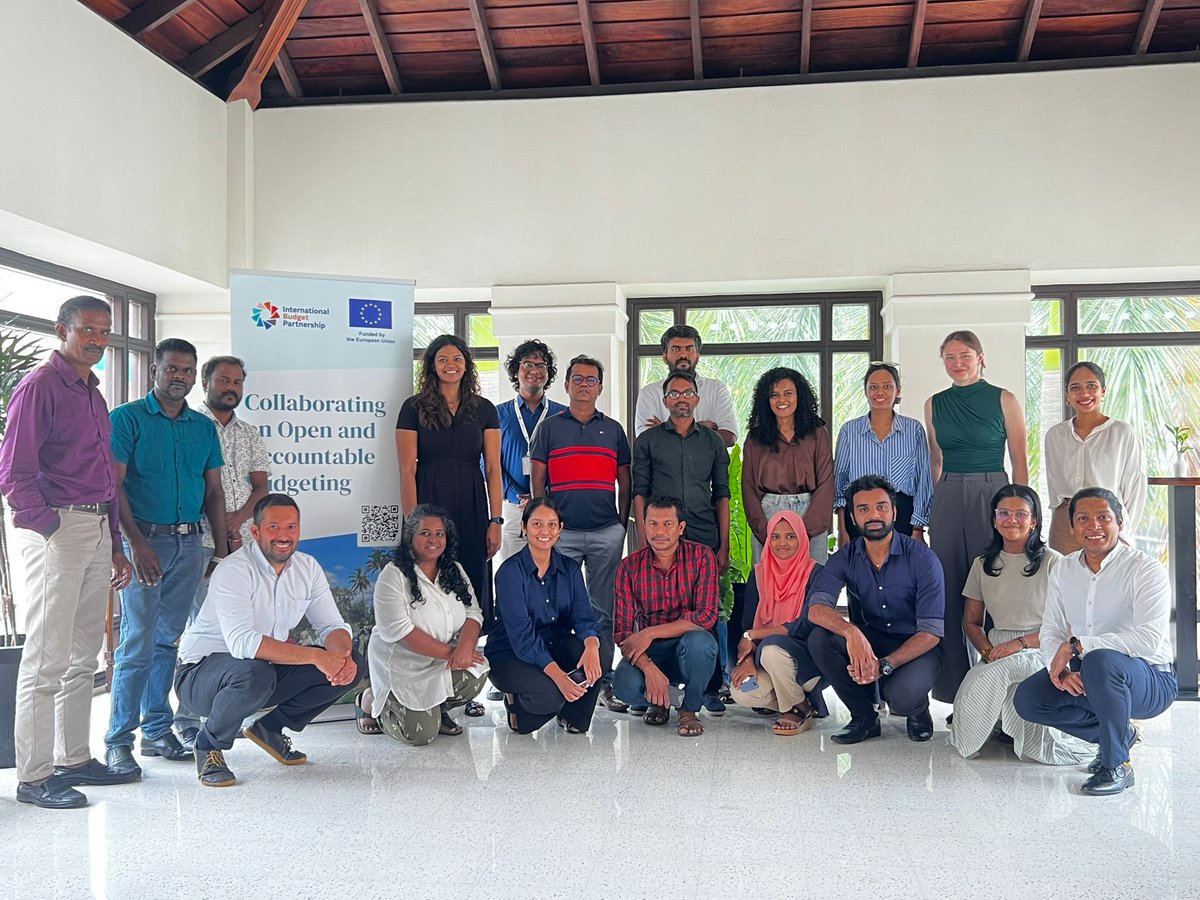International Budget Partnership (@openbudgets) on Twitter photo Last week, we were in Sri Lanka with <a href="/VeriteResearch/">Verité Research</a>. We had a diverse group of civil society taking part in our workshop including organizations working with plantation communities in rural areas, youth, and women. Thread 🧵 Last week, we were in Sri Lanka with <a href="/VeriteResearch/">Verité Research</a>. We had a diverse group of civil society taking part in our workshop including organizations working with plantation communities in rural areas, youth, and women. Thread 🧵