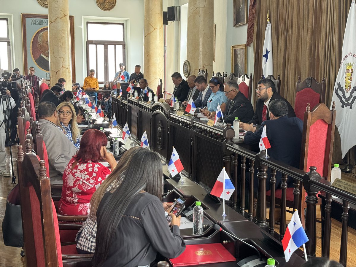 #EnDirecto Sesión ordinaria número 23 del año 2025

youtube.com/live/o6eZpFx3P… vía <a href="/YouTube/">YouTube</a>