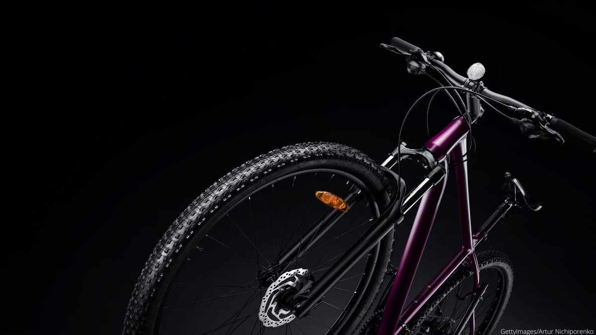 It's #WorldBicycleDay !🚴  Our #PearlOfTheDay is

“bicycle fork”

used to attach the front wheel to the bike, and sometimes with a suspension system to absorb vibrations so as to make the ride more comfortable

Find out more in 8⃣ languages in #wipoPearl 👉bit.ly/4jsacNB