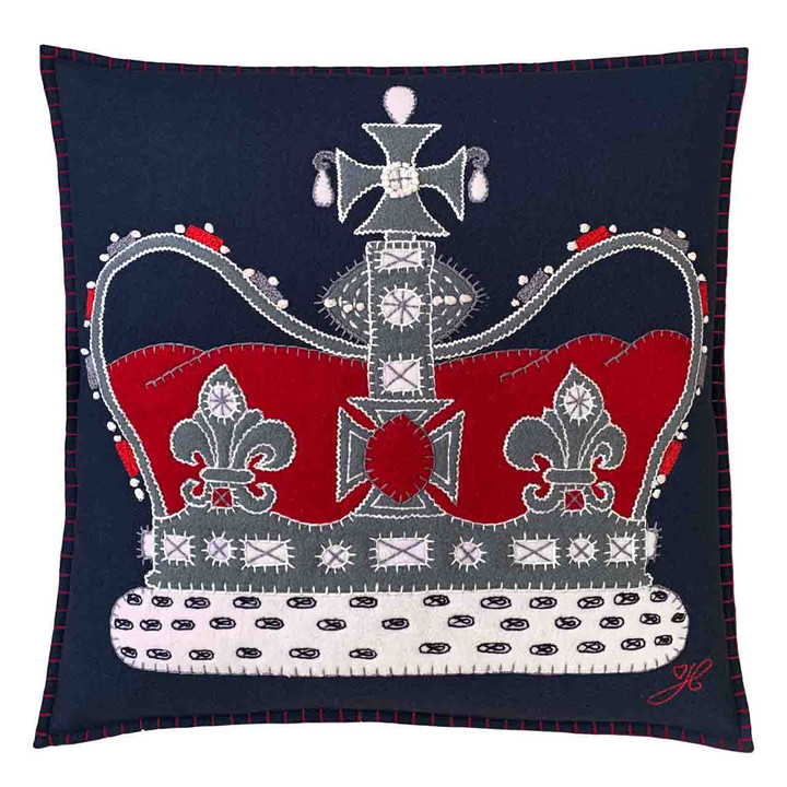 Treat him like a king this Father's Day and enjoy 15% off a majestic piece from our Father's Day Edit. Simply enter code DAD15 at checkout. janconstantine.com/fathers-day-ed…