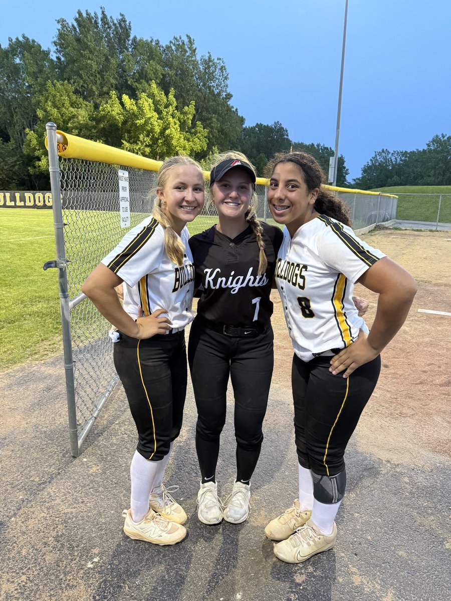 Nebraska Gold 319 Berning (@negold319) on Twitter photo Some GoldAlumni meeting up on the field!!! Great girls & teammates!!! <a href="/charlotte_nigey/">Charlotte Nigey</a> <a href="/WoltzEmma/">Emma Woltz</a> <a href="/Jazzy_Poole08/">Jazzlynn</a> Some GoldAlumni meeting up on the field!!! Great girls & teammates!!! <a href="/charlotte_nigey/">Charlotte Nigey</a> <a href="/WoltzEmma/">Emma Woltz</a> <a href="/Jazzy_Poole08/">Jazzlynn</a>