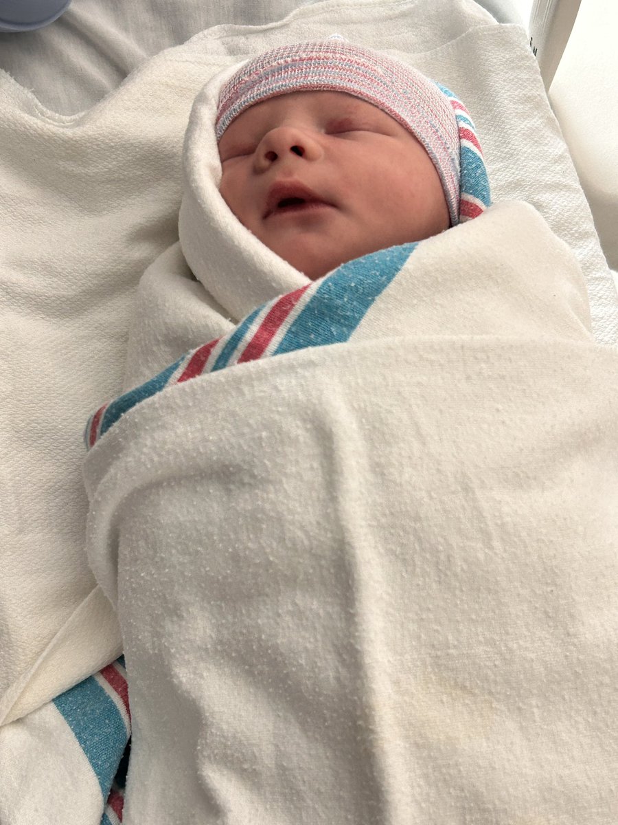 The Universe has blessed us today🙏🏼

I would like to introduce my GRANDSON-Grayson🥹🥰❣️👊🏼

“You were loved before you arrived &amp; you will continue to be loved &amp; protected. Welcome to this great big world, you are going to do amazing things” -Papa