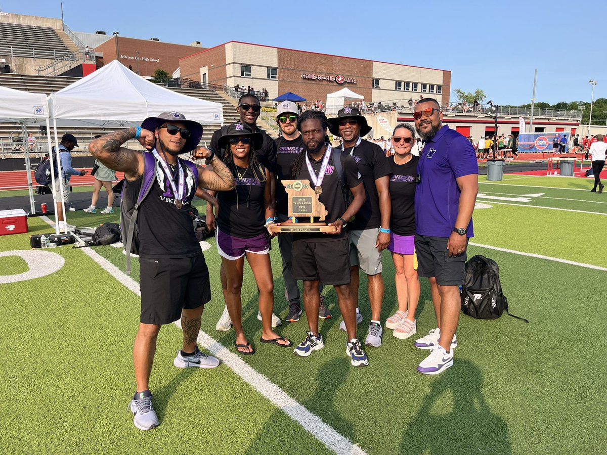 Vikings Track tweet media