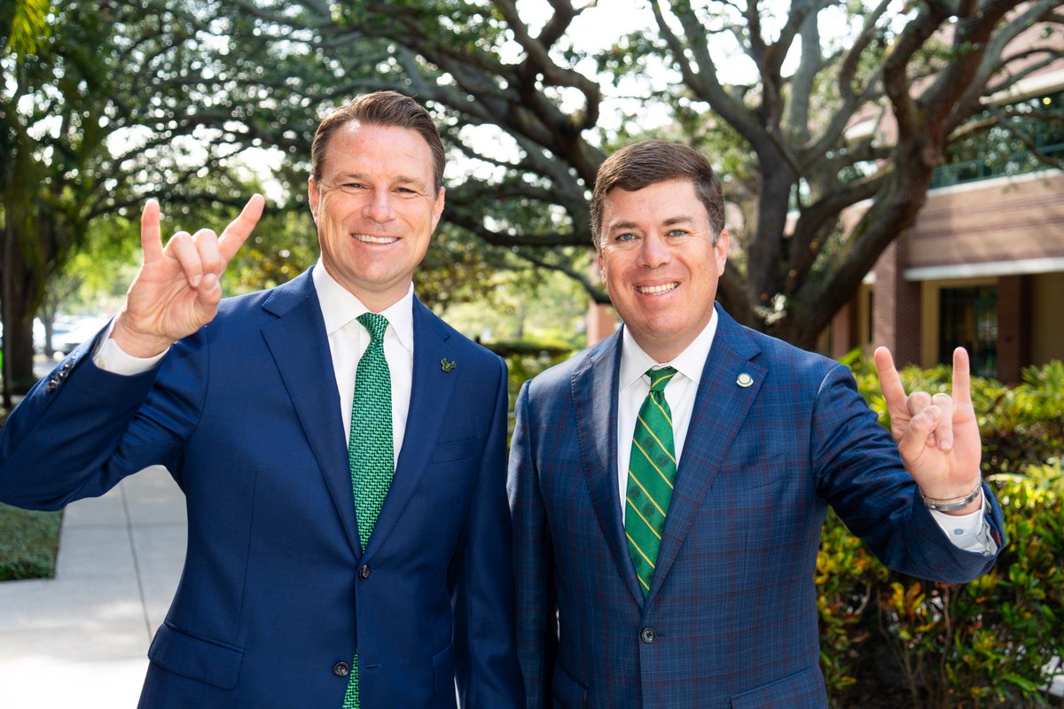 StromanJay's tweet image. Incredibly grateful for the continued leadership of @willweatherford and @mikegriffinFL, who were today reelected as Chair and Vice Chair of the USF Board of Trustees. Their vision, experience and unwavering commitment to #USF continue at a pivotal time — from preparing for our…