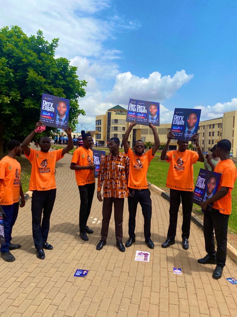 DeryElijah_'s tweet image. Knust, I am your next SRC president! It’s Dery’s time to lead. “Change will not come if we wait for some other person or someone or some other time. We are the ones we’ve been waiting for. We are the change that we seek.” — Barack Obama 🔥🔥✊✊✊
#YourVoiceMatters
#SRCThatWorks