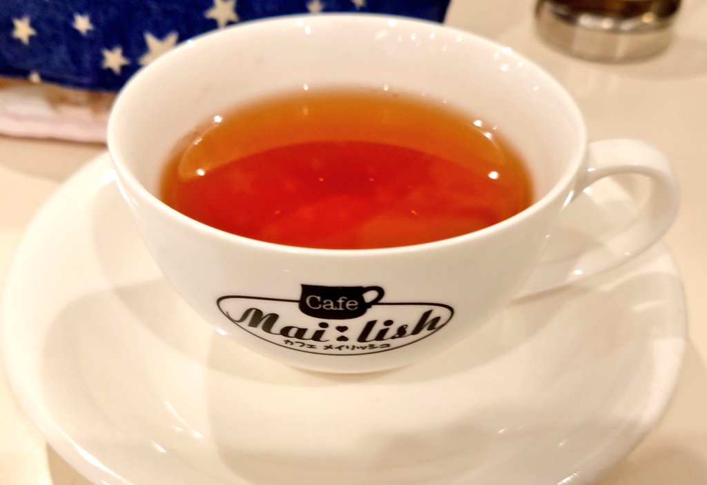 今日の #メイリッシュ。
お昼にボロネーゼと気まぐれパフェ（メイリではハプニングもサプライズになる)、PDNN。さいごにメイリFを頂きました。
20時にならないうちに早退。
ももさん,うさのさん,みささん,まゆみさん,研修生Sさん、旦那様方にもたくさんお会いできて雨でもいい１日でした
#アキバのお店